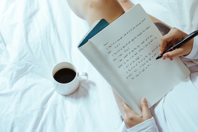 How Journaling Helps With Mental Health For Introverts